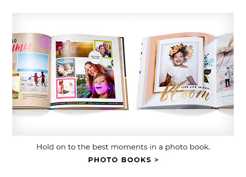 HOLD ON TO THE BEST MOMENTS IN A PHOTO BOOK. PHOTO BOOKS.